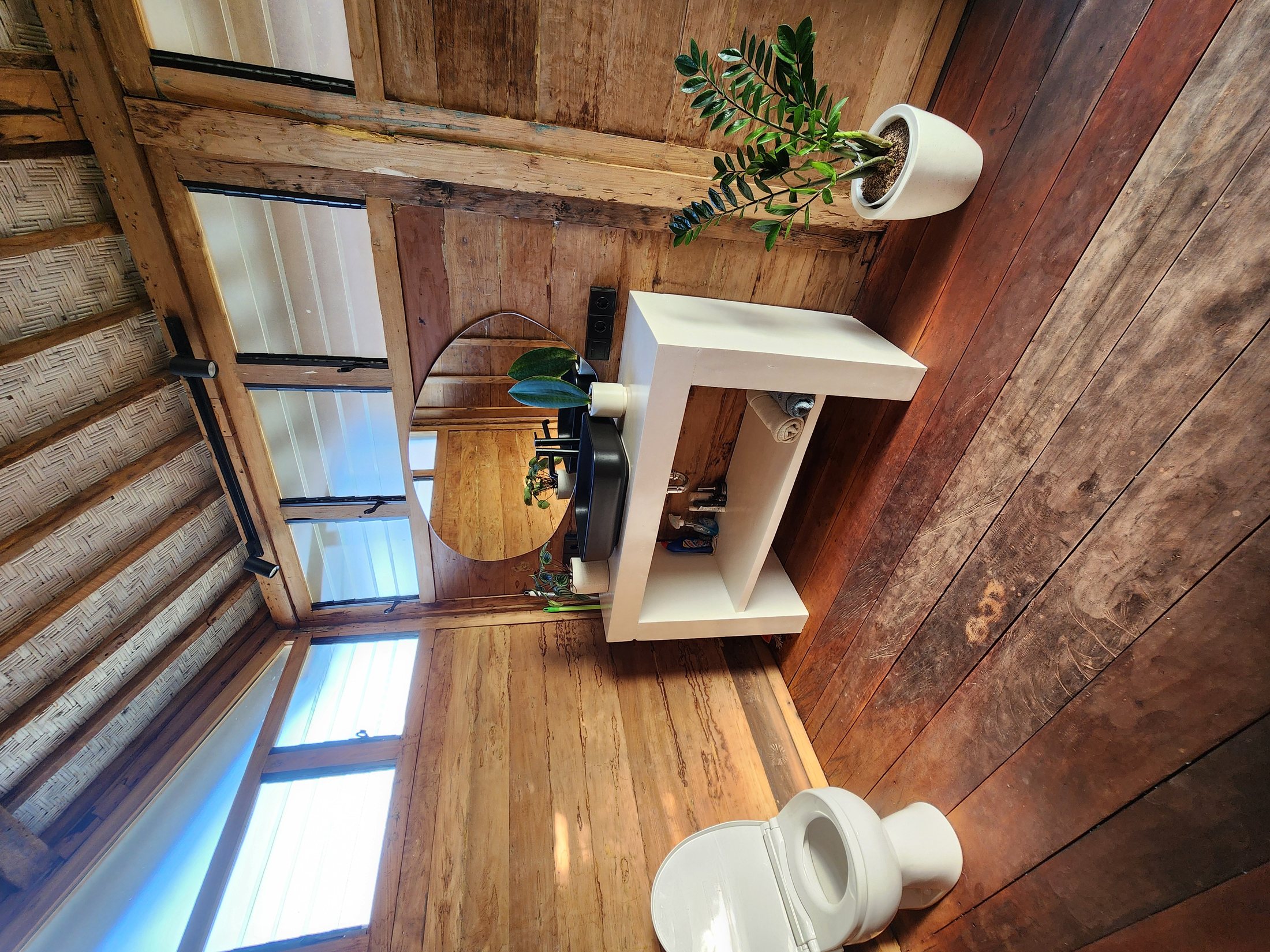 Rumah Jati bathroom