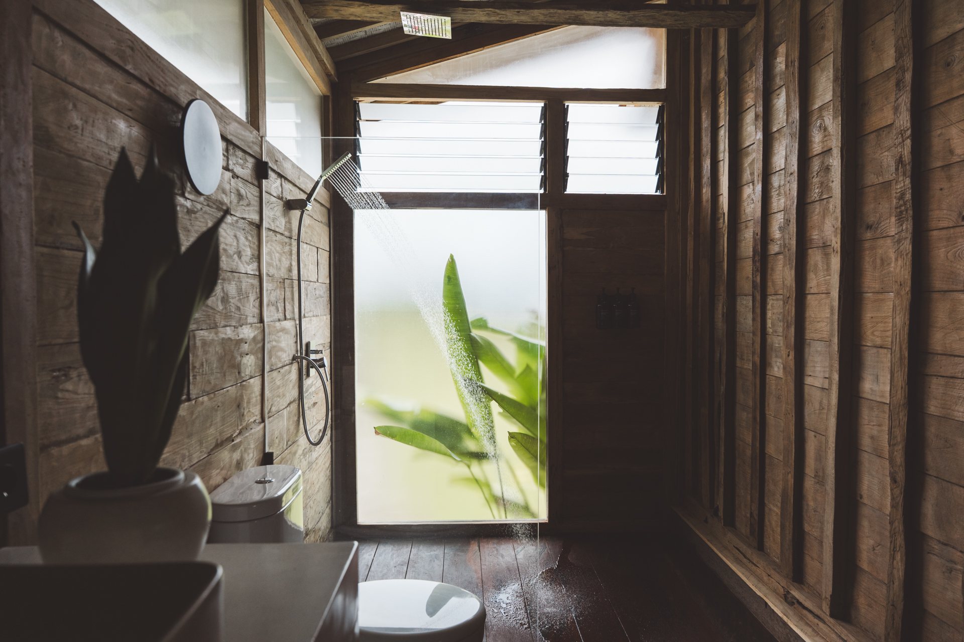 Rumah Pring outdoor rain shower