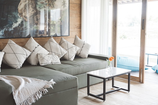 Living room opening onto the terrace at Rumah Srawung
